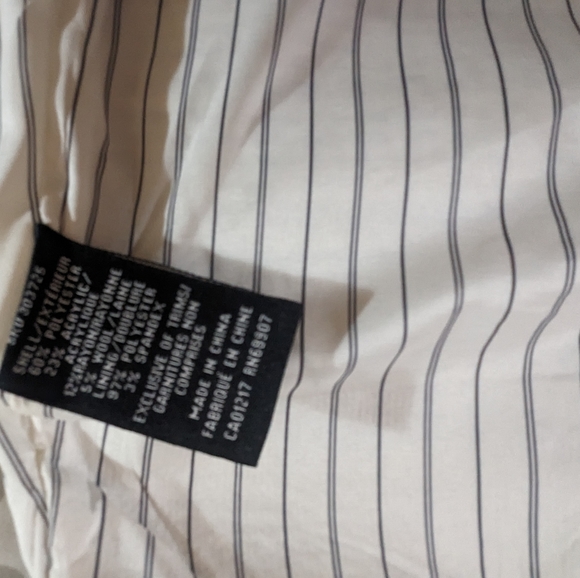 Le Chateau size 7/8 Pencil skirt - Picture 5 of 5